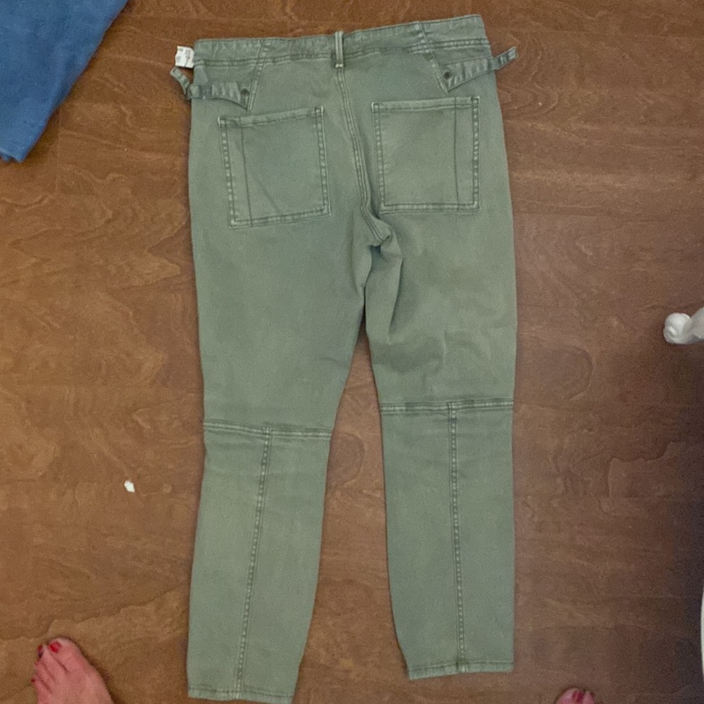 Surplus - Picture 4 of 5